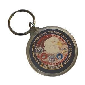 Fallen Heroes Keychain Defenders of our Freedom Charm Souvenir Collector Novelty